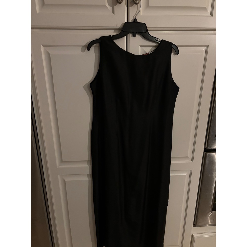 Silk Asian-Inspired Sheath Dress Cheongsam Frog Closures Black Medium‎